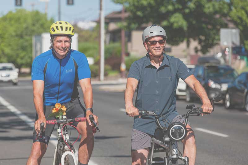 2-guys-bikes